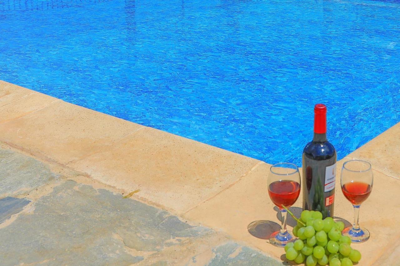 Villa Aphrodite Finiki Polis Eksteriør bilde